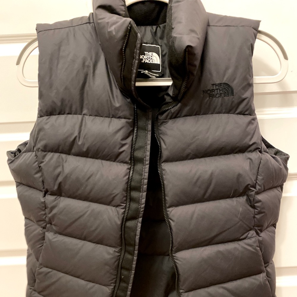 North Face Vest : Brand new north face puff vest